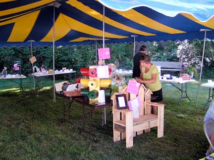 auction tent